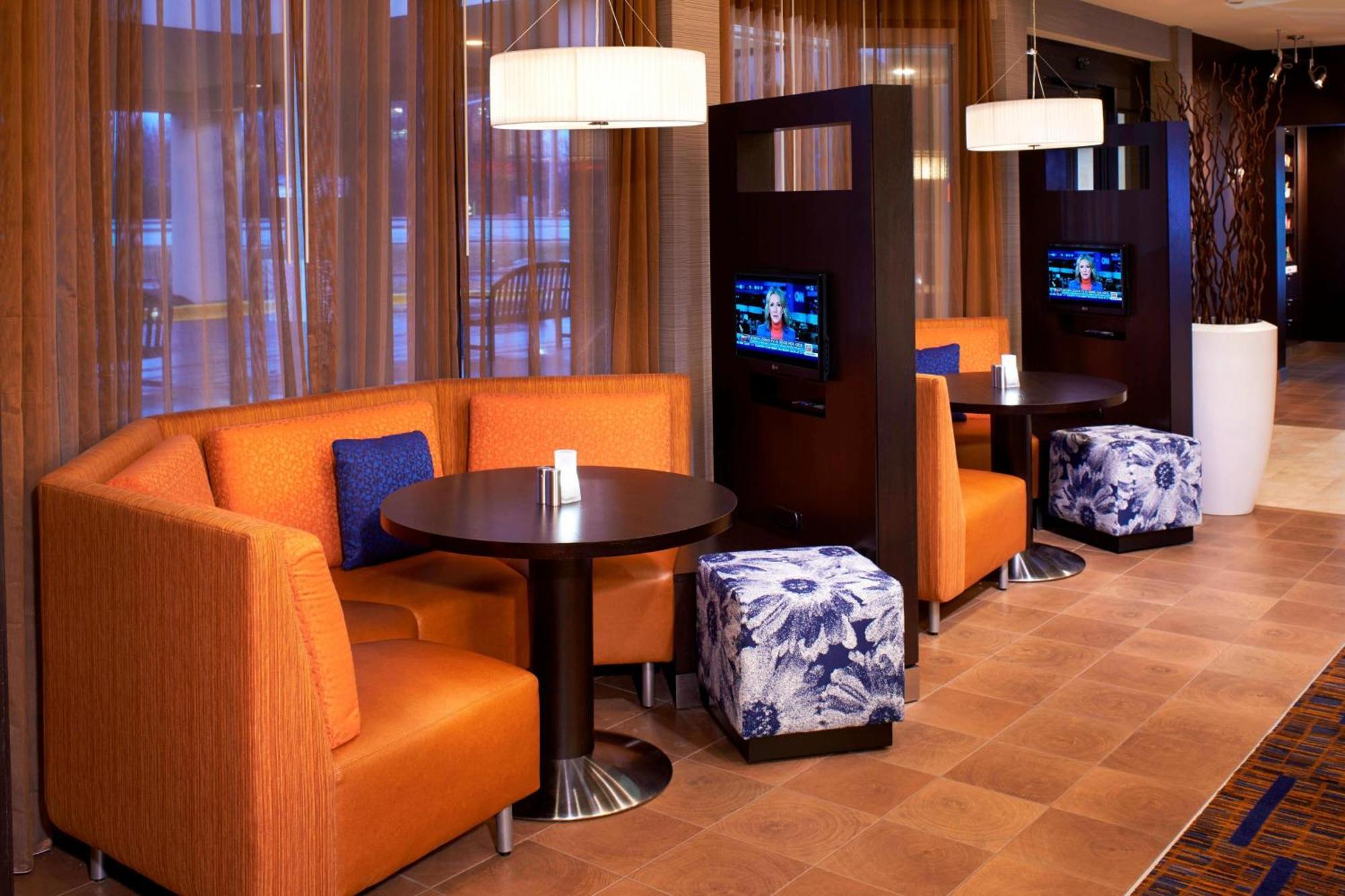 Courtyard Chicago Arlington Heights/South Hotel Luaran gambar